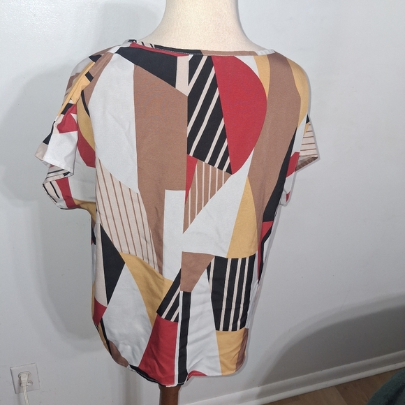 SHEIN /Graphic Blouse Relaxed Style- W Sz 12 - Picture 5 of 6